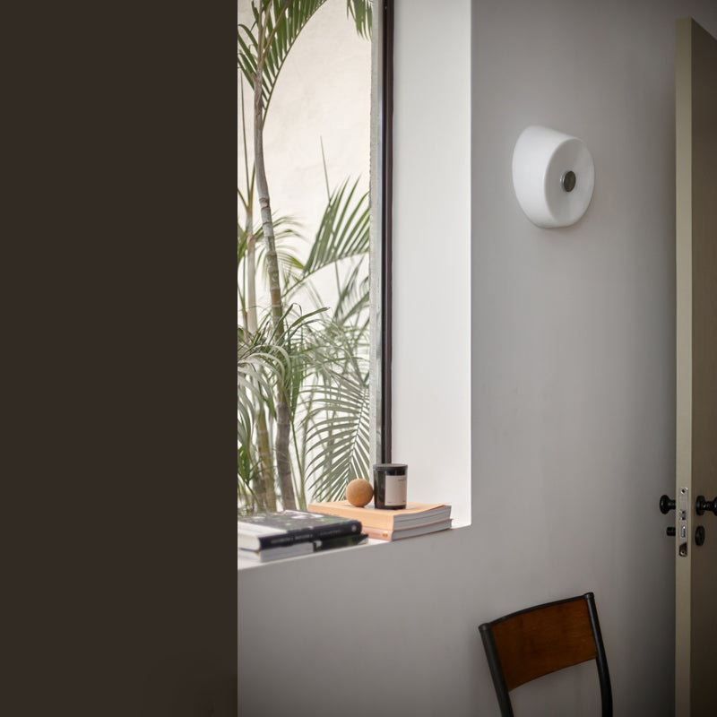 Modern Style Circle Wall Sconce 1 Light White Glass Wall Mount Light for Corridor