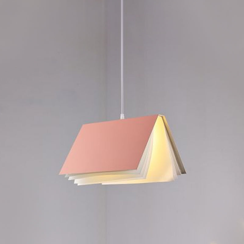 Lámpara de colgante de macarrones de hierro ligero de color colgante artístico moderno con telas
