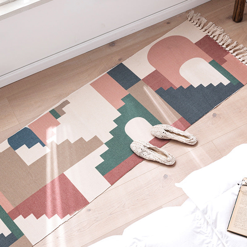 Stylish Pink Area Carpet Plant Pattern Polyester Area Rug Easy Care Rug for Bedroom