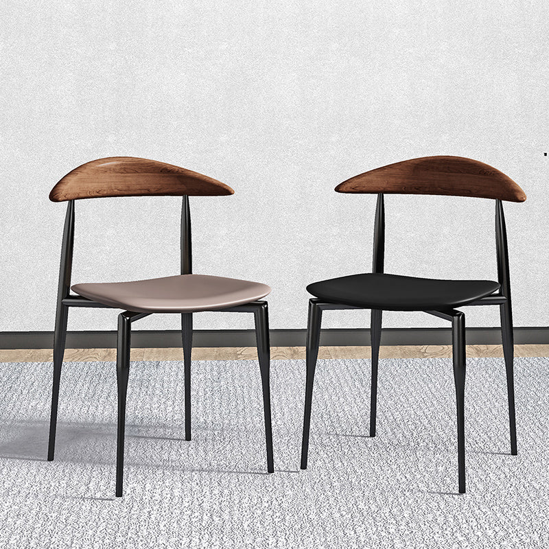 Chaise de salle à manger carrée en métal contemporain ouvert