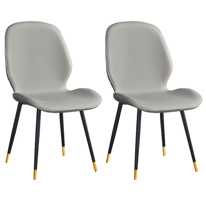 Chaise d'appoint scandinave pour la maison, chaise de salle à manger rembourrée en métal à dossier solide