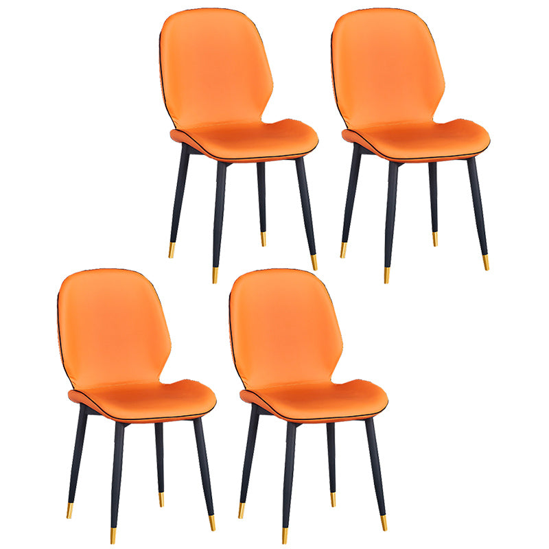 Chaise d'appoint scandinave pour la maison, chaise de salle à manger rembourrée en métal à dossier solide