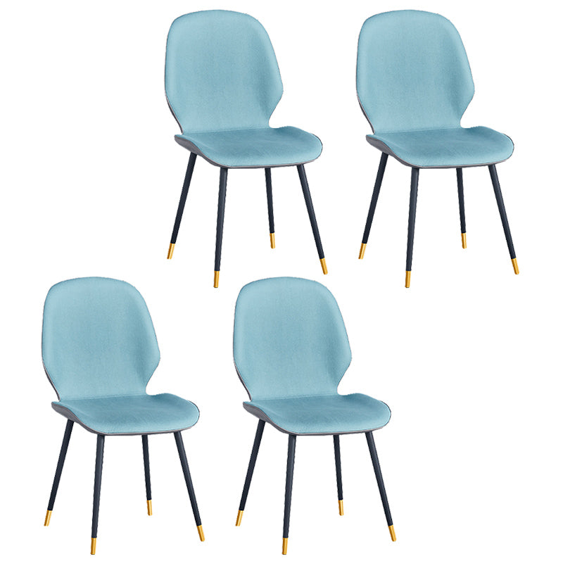 Chaise d'appoint scandinave pour la maison, chaise de salle à manger rembourrée en métal à dossier solide