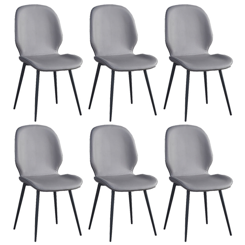 Chaise d'appoint scandinave pour la maison, chaise de salle à manger rembourrée en métal à dossier solide