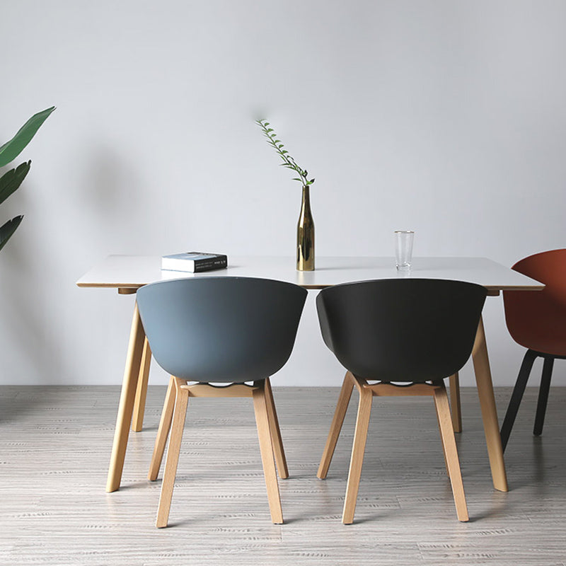 Zeitgenössischer Stil Plastik Esszimmerstuhl Küchenarm Stuhl mit Holzbeinen