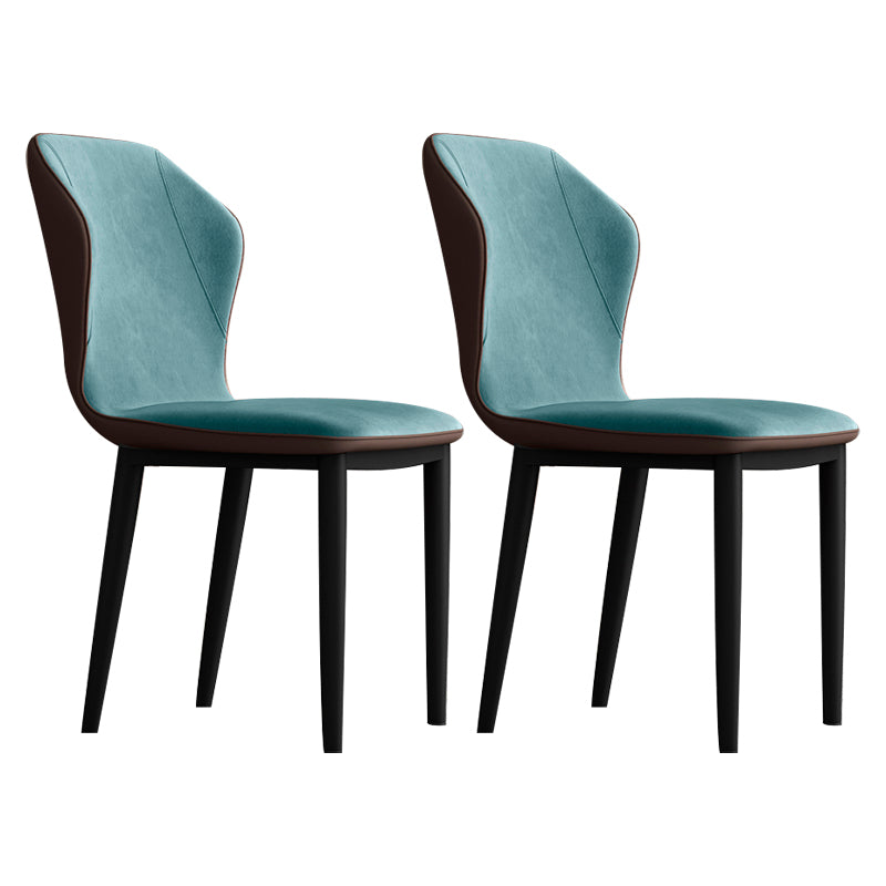 Silla lateral casera escandinava tapizada con respaldo mate Silla de comedor