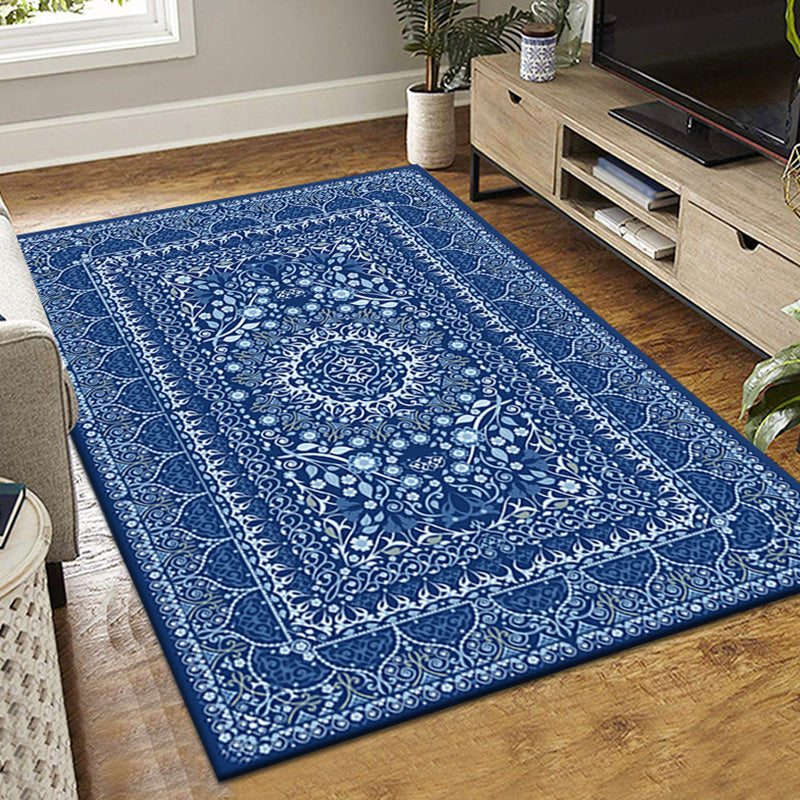 Red Olden Area Rug Graphic Indoor Rug Non-Slip Backing Rug for Living Room