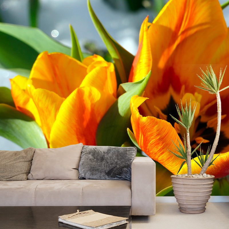 Tulip Blooming Mural Wallpaper Stain Resistant Wall Covering for Sitting Room