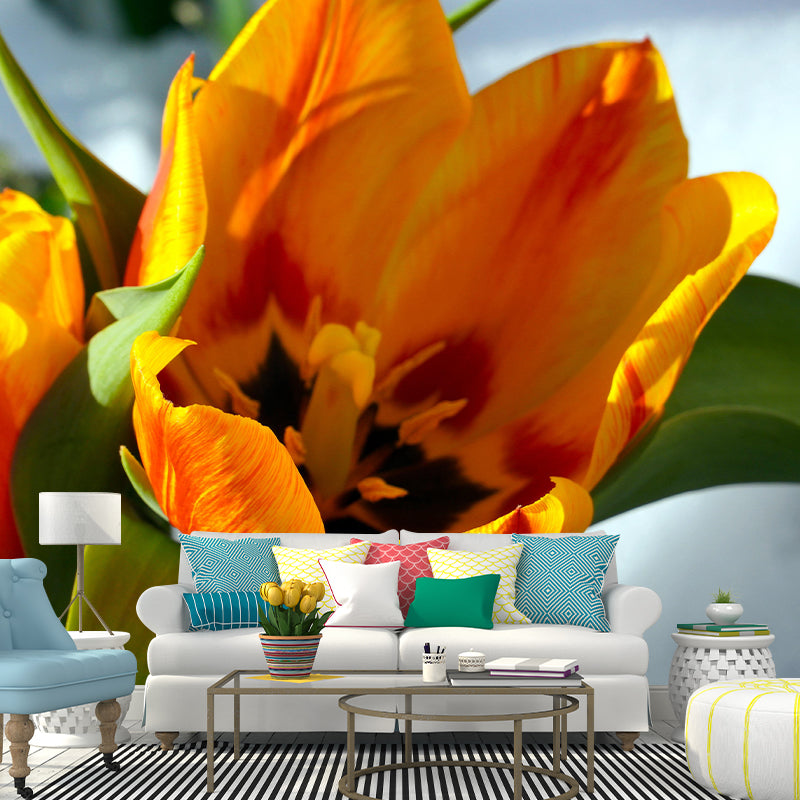 Tulip Blooming Mural Wallpaper Stain Resistant Wall Covering for Sitting Room