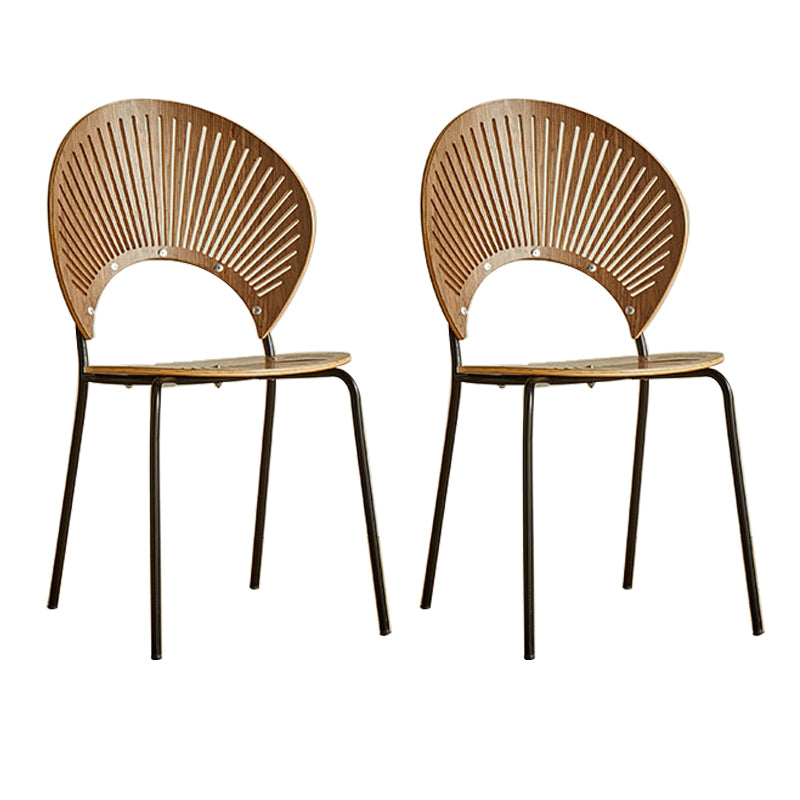 Juego de sillas de comedor de metal Silla lateral ovalada con respaldo abierto de estilo contemporáneo