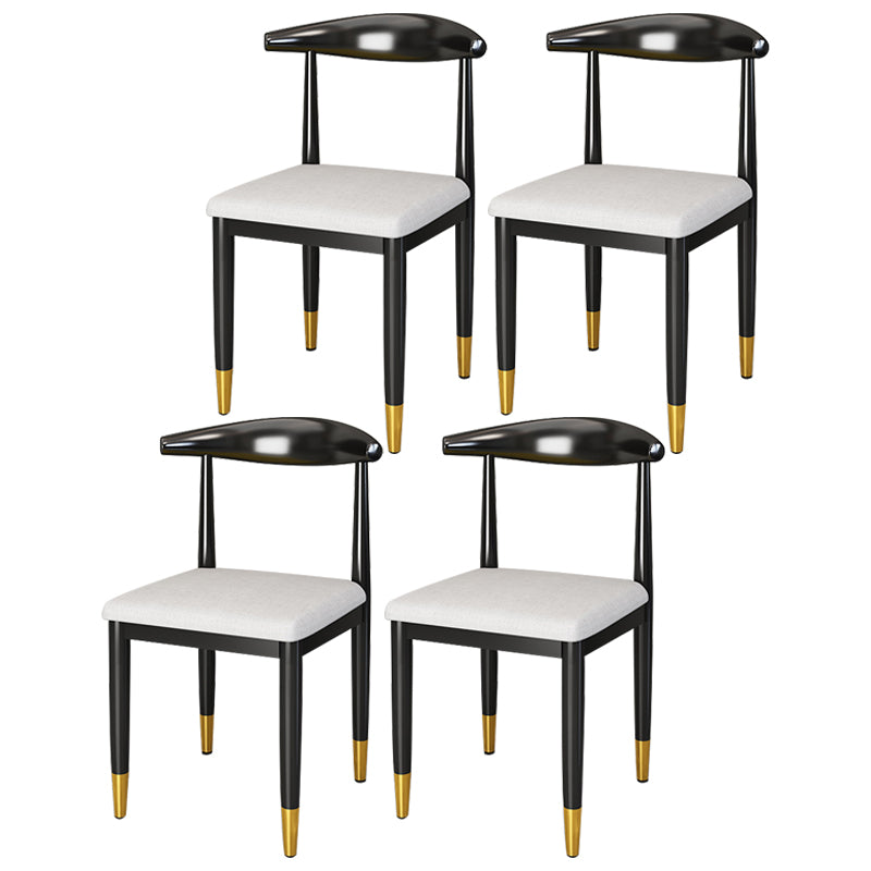 Silla lateral de comedor de estilo contemporáneo de metal con respaldo abierto interior que cena la silla lateral