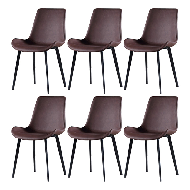 Silla de comedor industrial de metal con acabado metálico y respaldo sólido