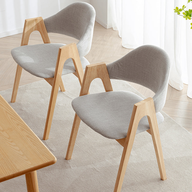 Silla de comedor abierta con acabado mate tapizada para tienda de té con leche escandinava