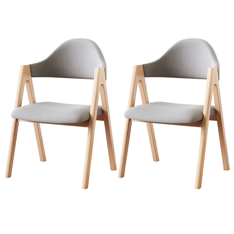 Silla de comedor abierta con acabado mate tapizada para tienda de té con leche escandinava