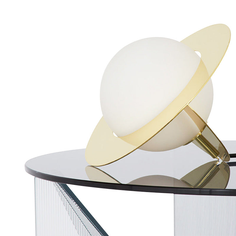 LAMPE DE NEUX DE LA LIVRES SPHIRIQU