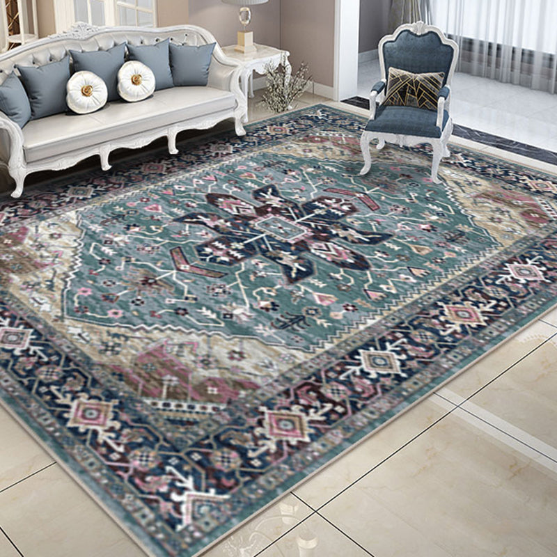 Blue Traditional Area Carpet Graphic Pattern Polyester Area Rug Anti-Slip Rug for Home Decor