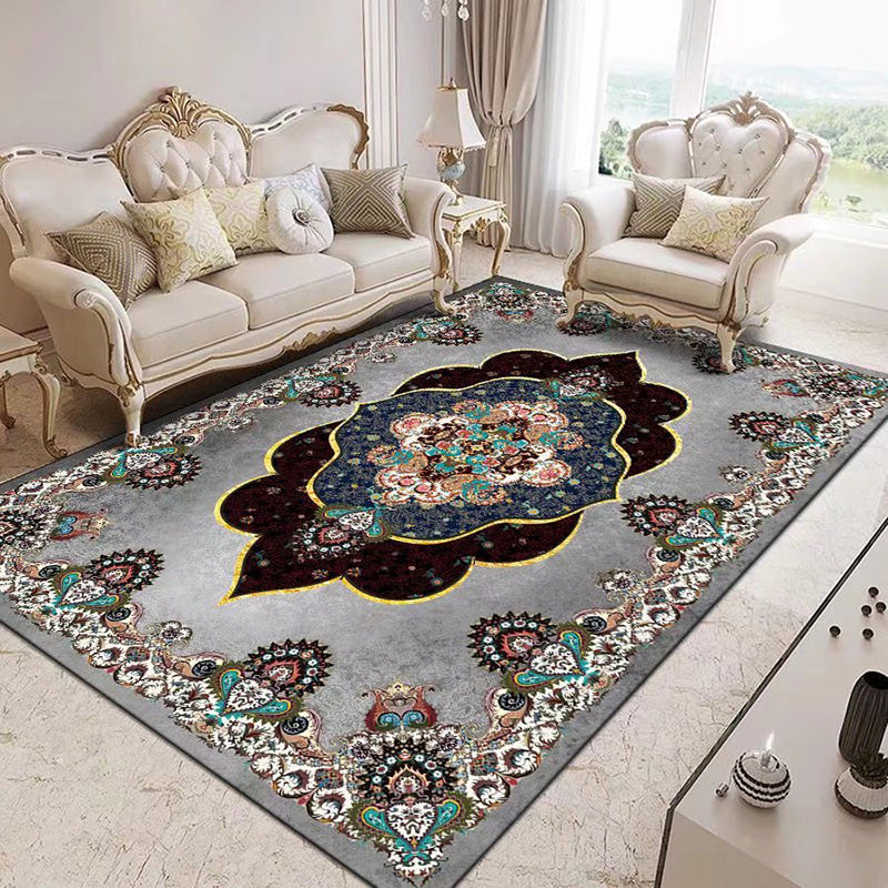 Traditonal Brown Rug Polyester Graphic Pattern Area Rug Stain Resistant Carpet for Home Decor