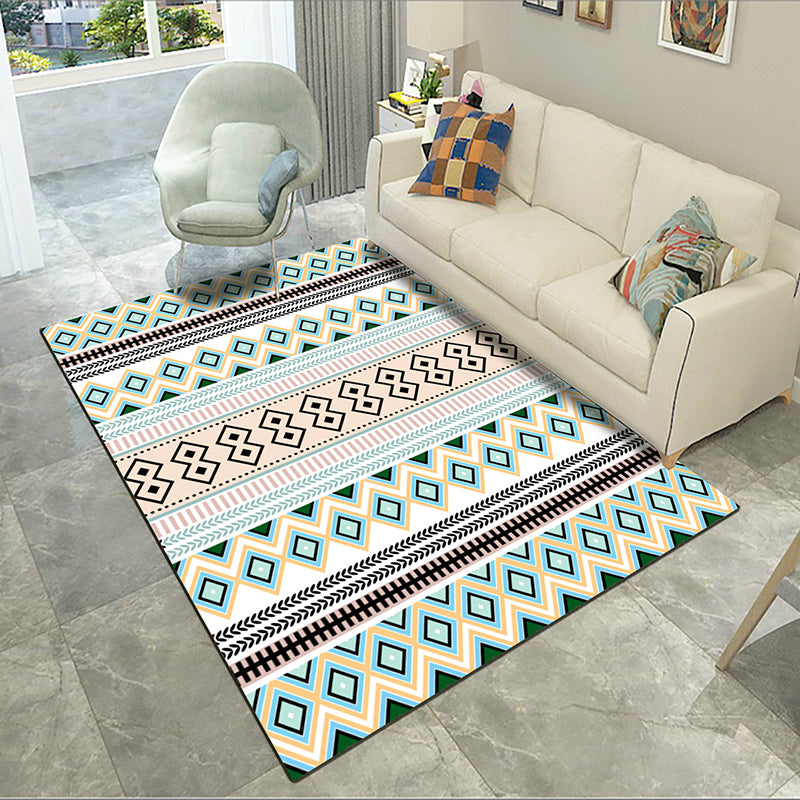 Bohemian Triangle Print Carpet Polyester Indoor Rug Non-Slip Backing Area Carpet for Living Room