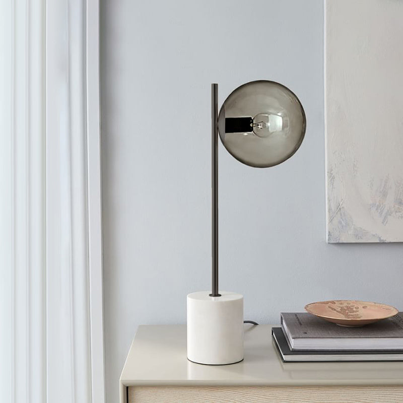 Bolvormige taakverlichting eigentijds rookgrijs glas 1 kop woonkamer kleine bureaulamp
