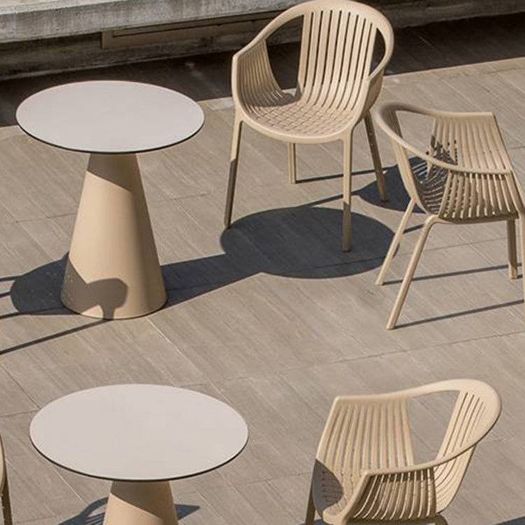 Sillas de comedor escandinavas Sillón de comedor con respaldo de listones de plástico (juego de 4)