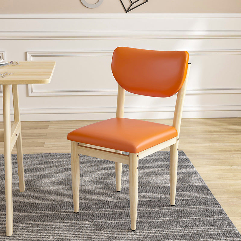Silla lateral casera escandinava tapizada con respaldo abierto Silla de comedor individual de metal