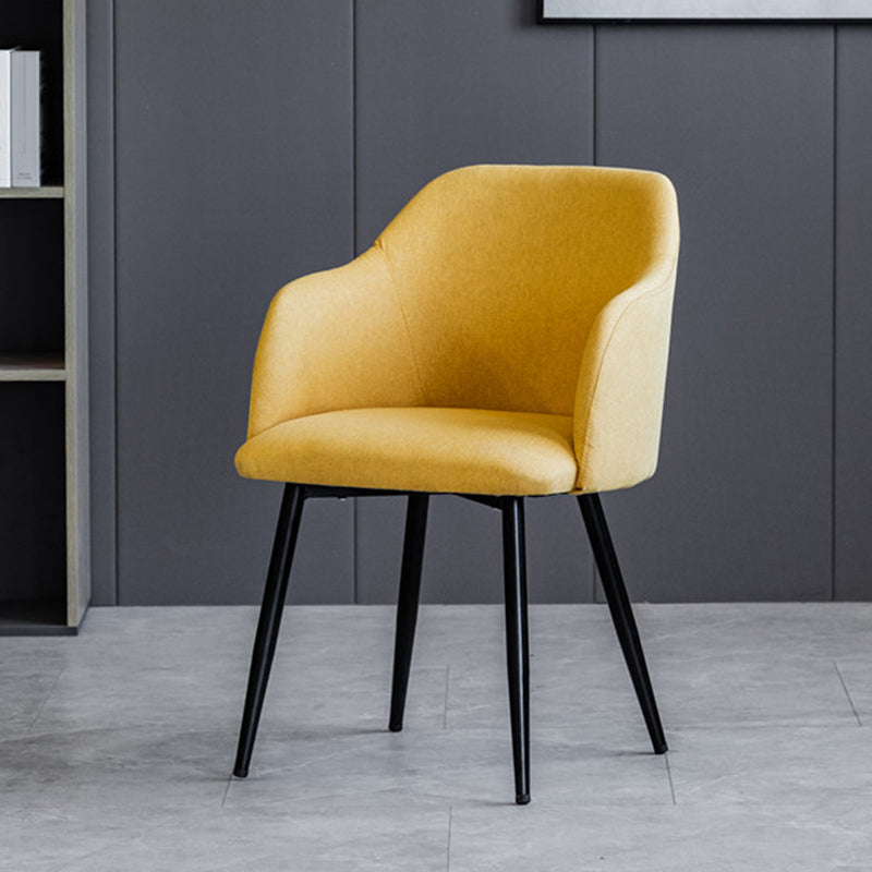 Sillón escandinavo para el hogar, silla de comedor tapizada con respaldo Parsons de metal