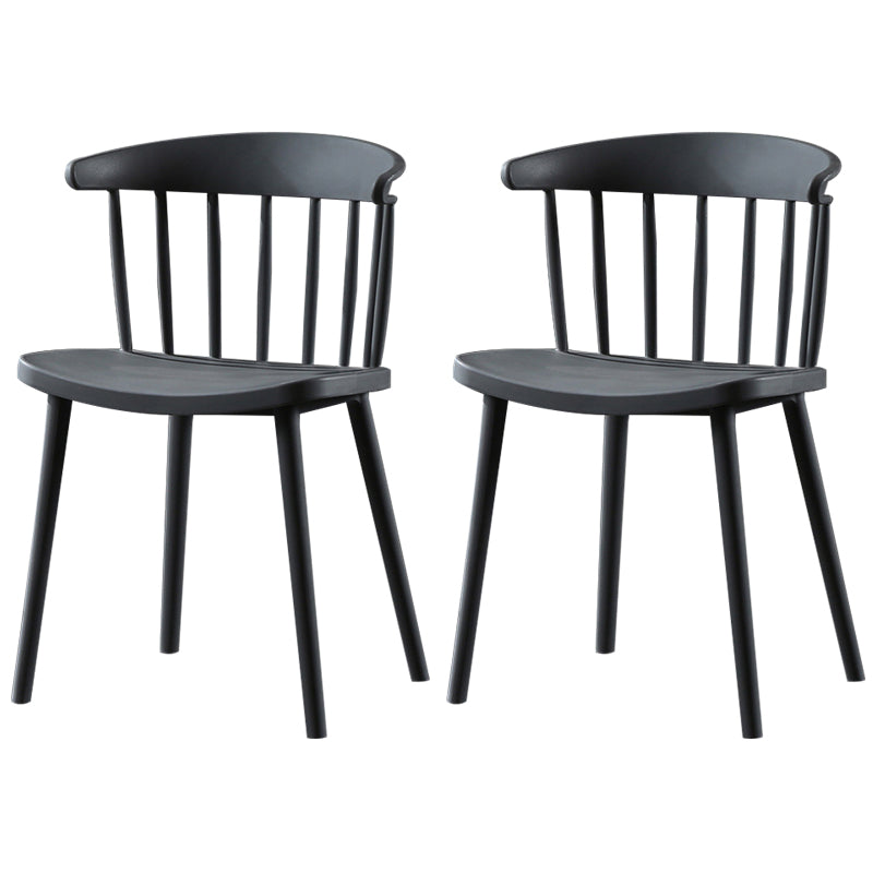 Silla lateral de plástico contemporánea sin brazos, silla lateral apilable con respaldo Windsor para uso doméstico