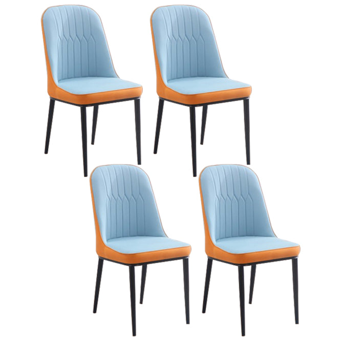 Chaise d'appoint contemporaine à la maison, chaise de salle à manger rembourrée en métal à dossier solide