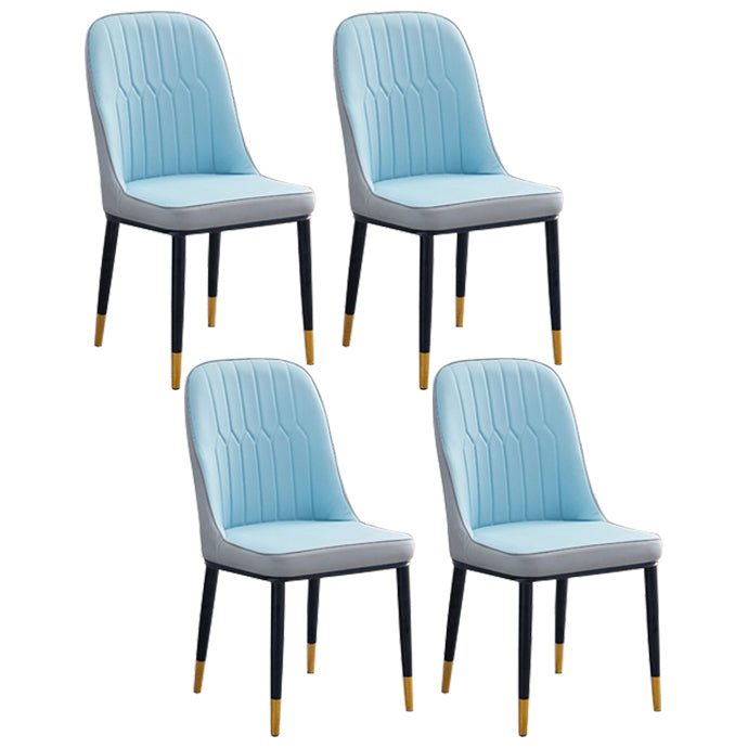 Chaise d'appoint contemporaine à la maison, chaise de salle à manger rembourrée en métal à dossier solide