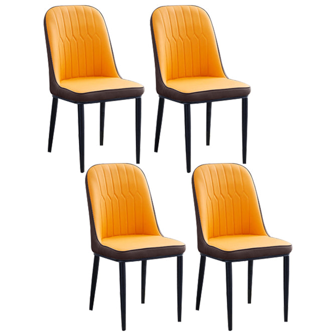 Chaise d'appoint contemporaine à la maison, chaise de salle à manger rembourrée en métal à dossier solide