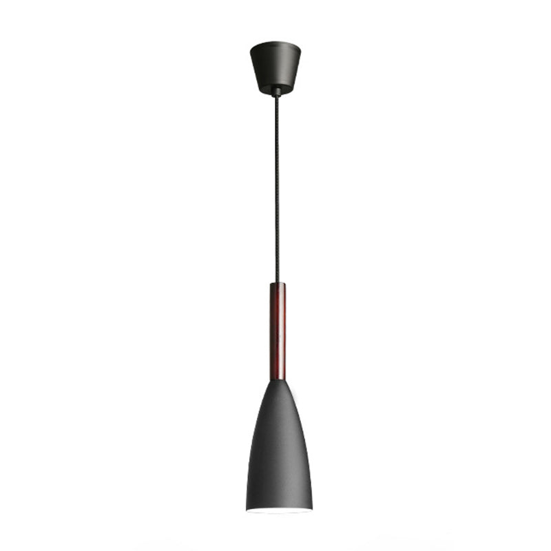 Luz de colgante de hierro lacado en la moderna lámpara de colgantes de madera de estilo nórdico para el comedor