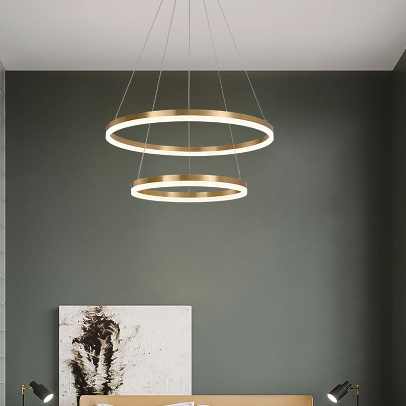Fissaggi del lampadario a più luci di illuminazione anello moderno lampada appesa con ombra acrilica bianca