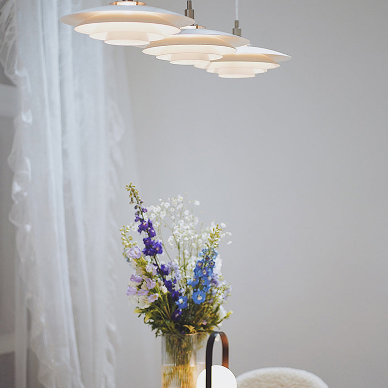 Estilo contemporáneo Geométrico Luz de comedor de comedor accesorio de iluminación de dormitorio en blanco