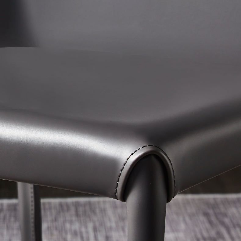 Chaise de maison en cuir de style design, finition mate, chaise d'appoint Parsons pour salle à manger