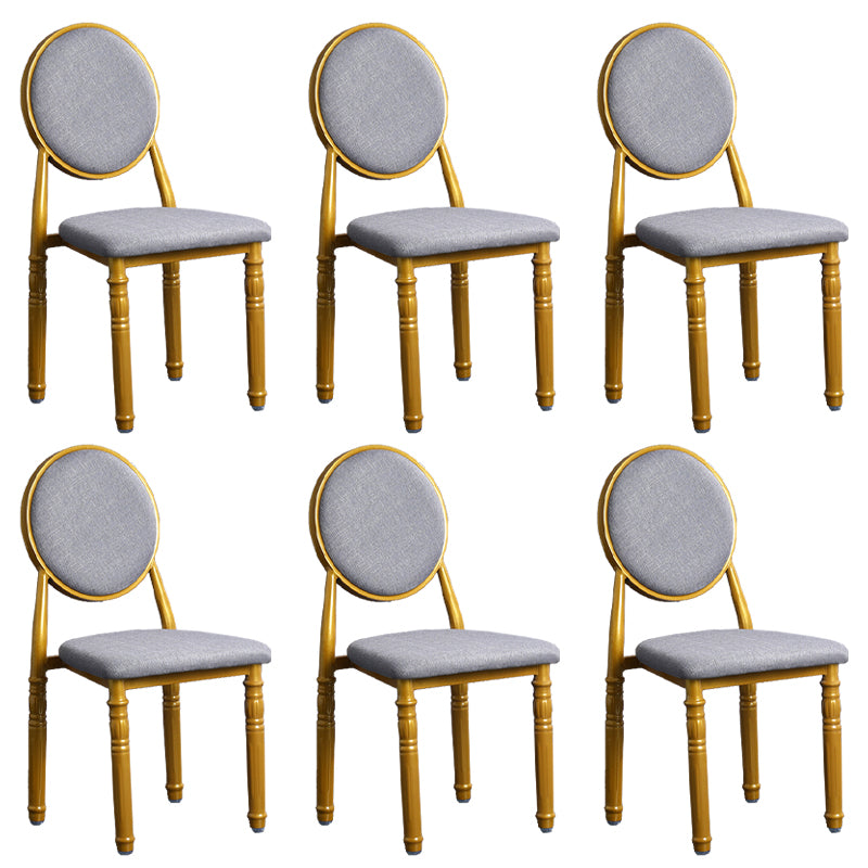 Silla lateral casera escandinava Silla lateral de comedor tapizada de metal con respaldo abierto