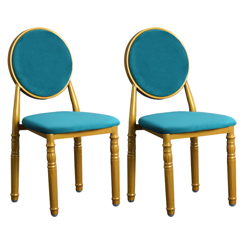 Silla lateral casera escandinava Silla lateral de comedor tapizada de metal con respaldo abierto