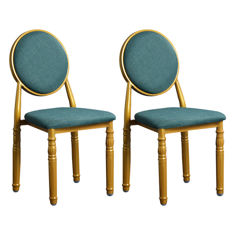 Silla lateral casera escandinava Silla lateral de comedor tapizada de metal con respaldo abierto