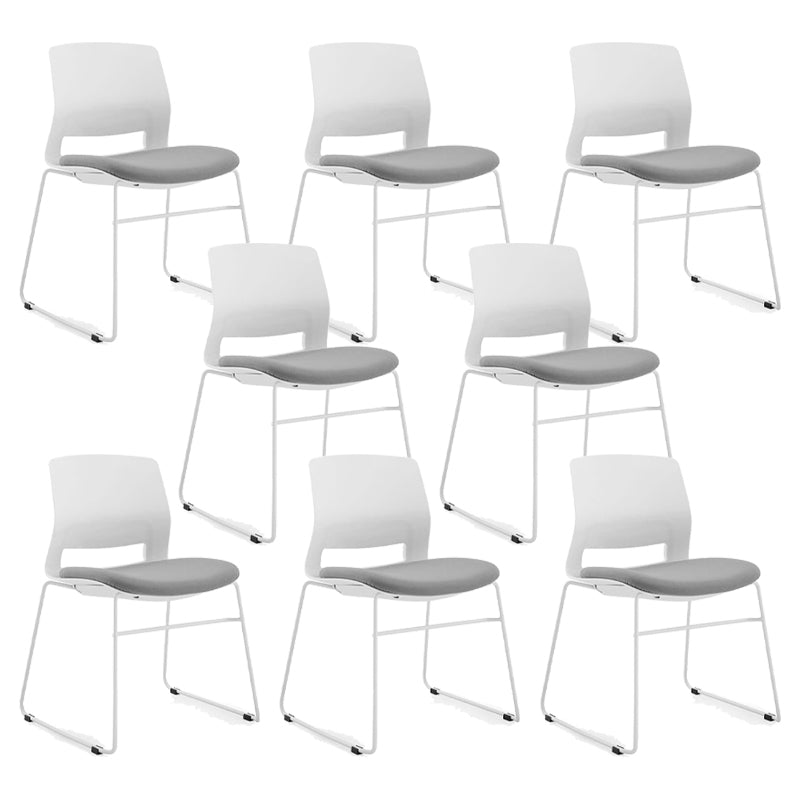 Tela de lino de estilo minimalista que cena la parte posterior abierta de la silla que cena la silla sin brazos