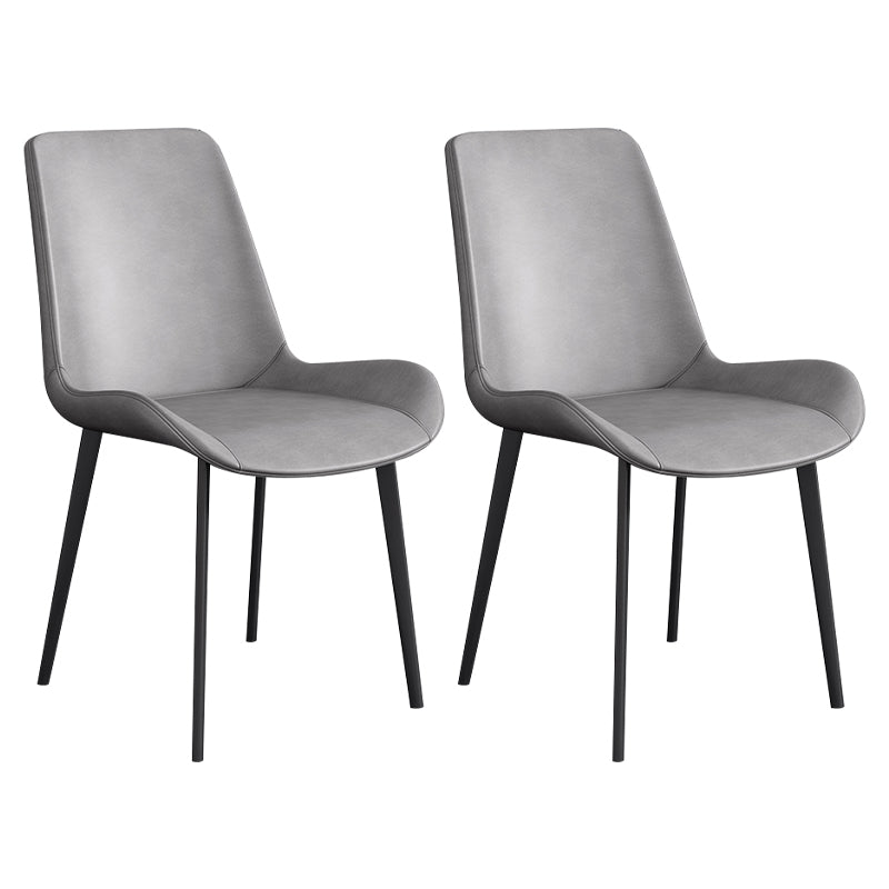 Chaise d'appoint de restaurant scandinave en cuir, chaise de salle à manger Parsons avec pieds en métal