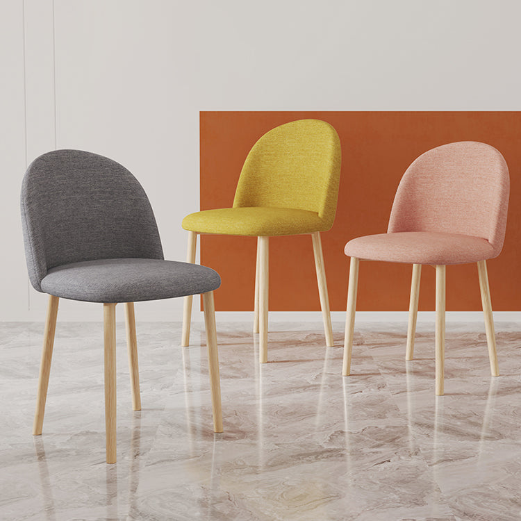 Chaise d'appoint contemporaine pour la maison, chaise de salle à manger en métal à dossier Parsons pour un usage domestique
