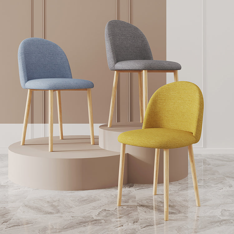 Chaise d'appoint contemporaine pour la maison, chaise de salle à manger en métal à dossier Parsons pour un usage domestique