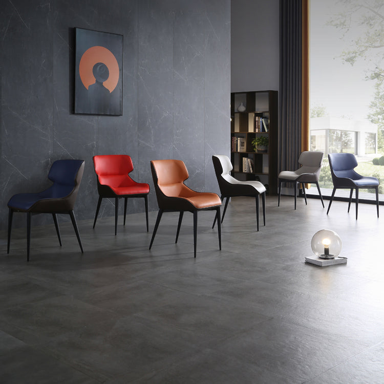 Les chaises contemporaines de salle à manger en métal ont tapissé la chaise de salle à manger de tissu de toile pour l'usage d'intérieur