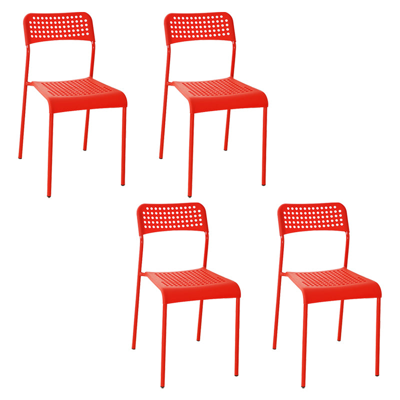 El comedor contemporáneo del metal preside la parte posterior abierta plástica que cena la silla sin brazos lateral