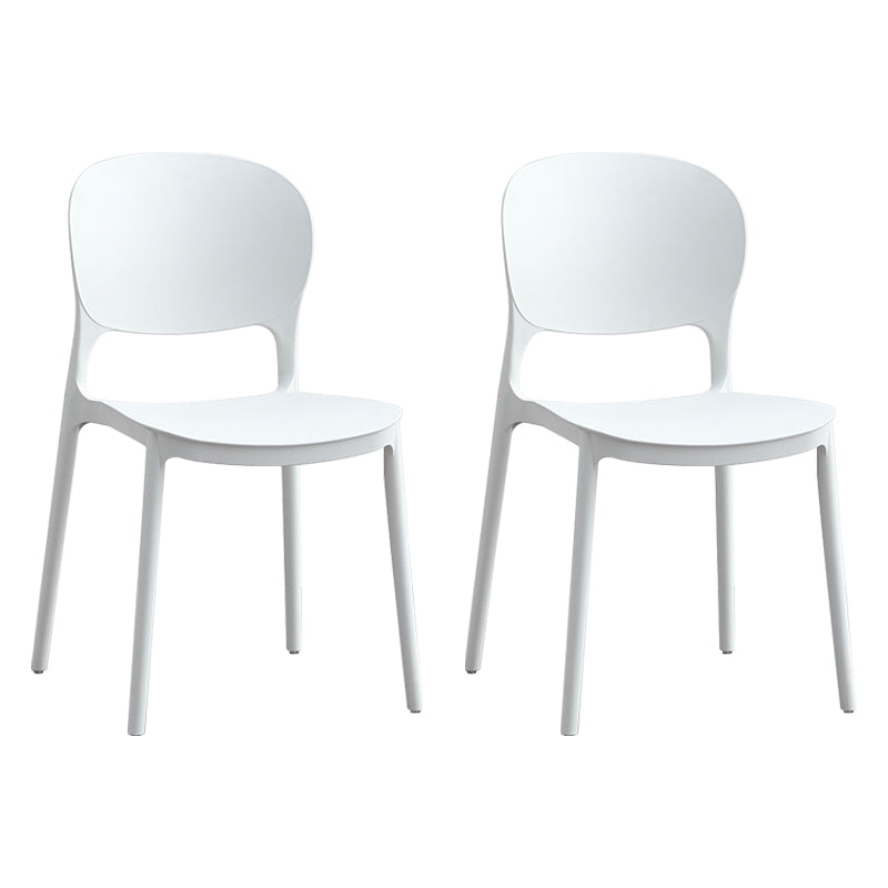 Silla lateral de plástico contemporánea, silla lateral de comedor apilable sin brazos con respaldo abierto
