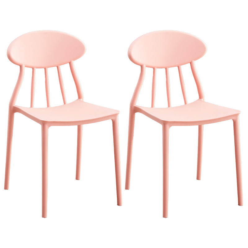 Moderne keuken plastic eetkamerstoelen open rug aan zijkant armloze stoelen