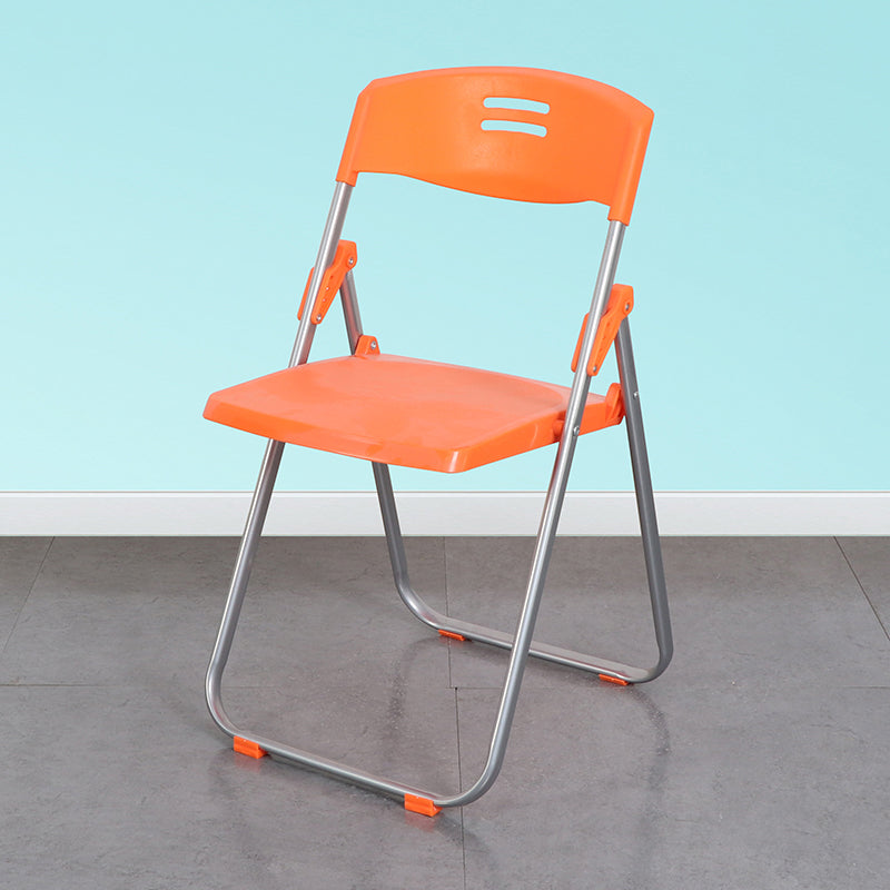 Parte posterior abierta sin brazos de la silla lateral casera plástica del metal contemporáneo que cena la silla lateral