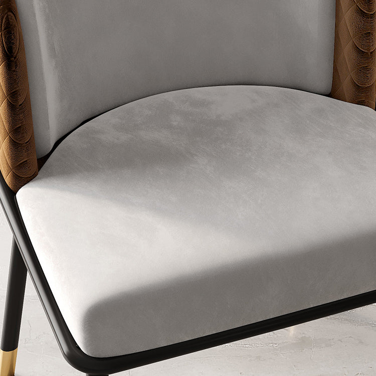 Scandinavische stijl gestoffeerde zijstoelen stevige rugarmloze eetkamerstoelen voor thuis