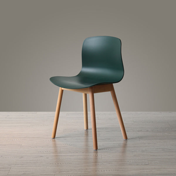 Chaises latérales arrière solides de salle à manger de cuisine de chaise en bois de hêtre de style moderne