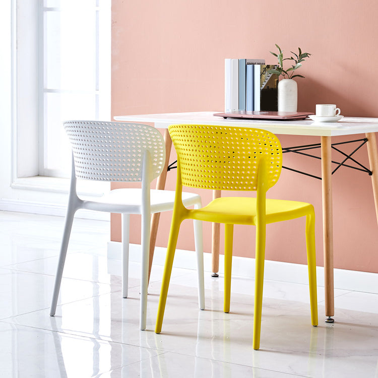 Moderne indoor-outdoor plastic dineren fauteuilse home open achterkant van de kandidaat aan de achterkant