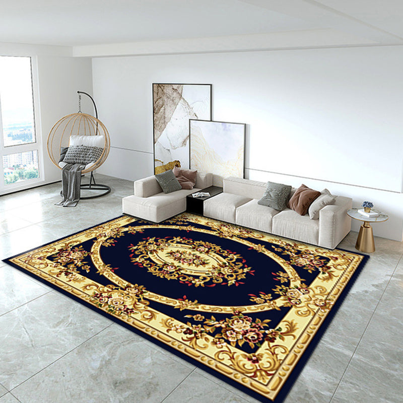 Brown Medallion Print Area Rug European Polyester Area Carpet Stain Resistant Rug for Living Room